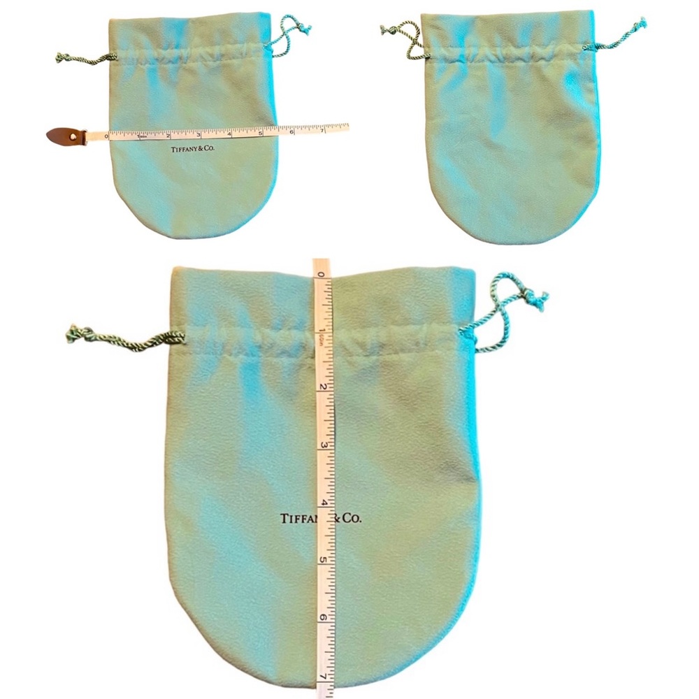 SOLD Authentic Tiffany & Co. Extra Large Pouch Drawstring Dust NEW (7 x 5 1/2) - Picture 1 of 4